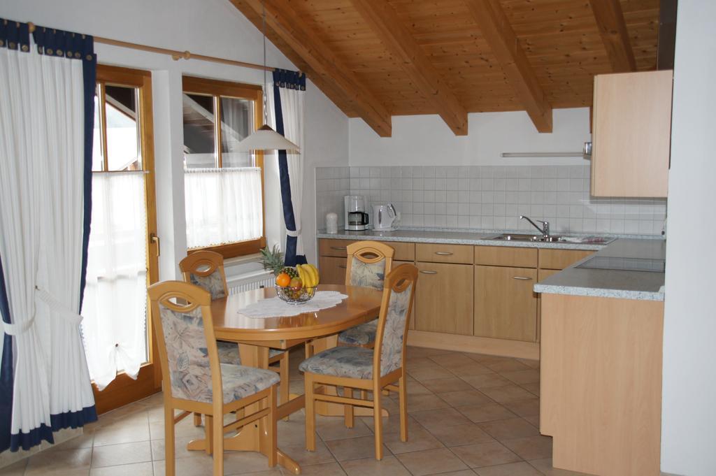 Ferienwohnungen Ellen Mueller Fischen im Allgaeu Room photo